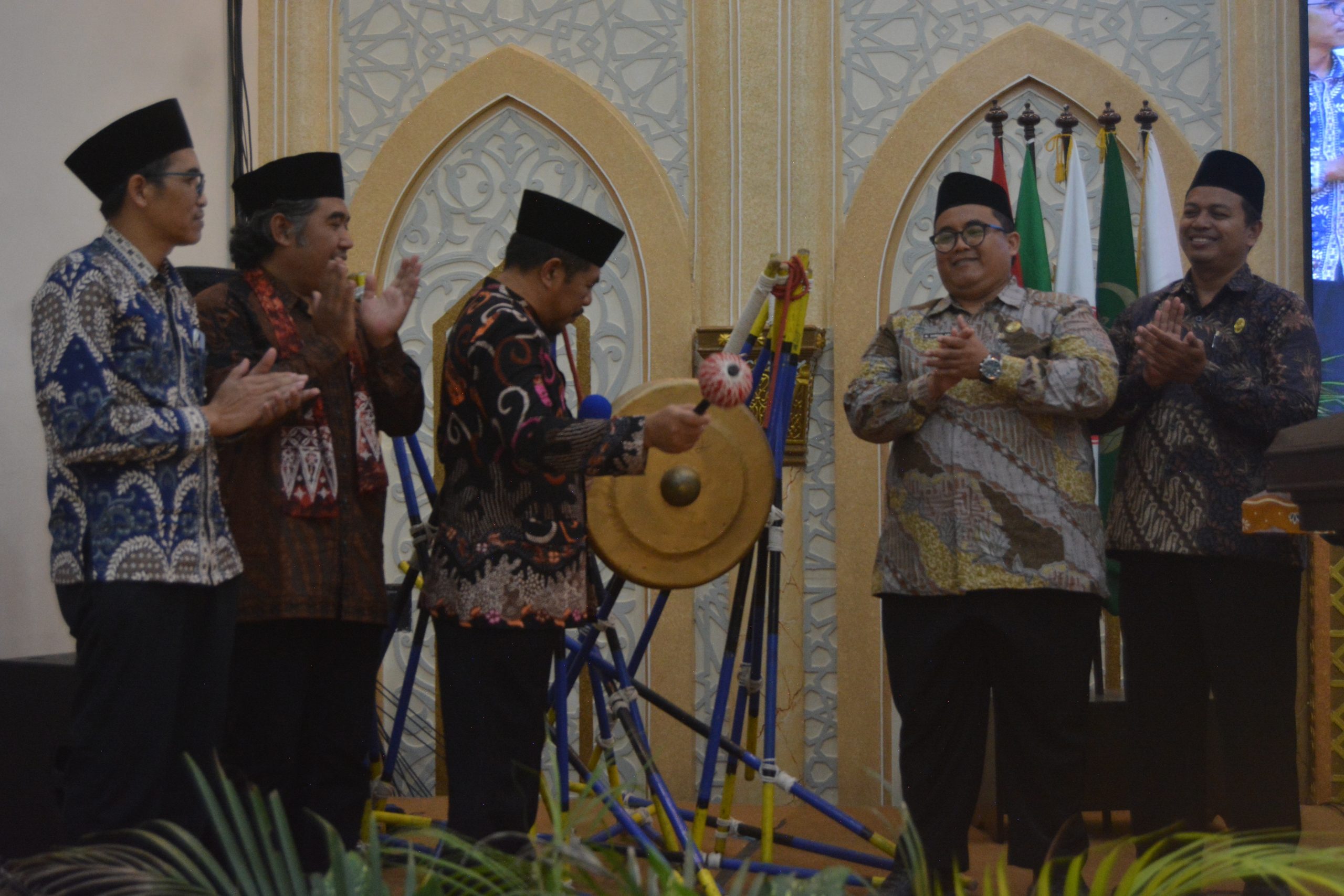 Launching Madrasah Talenta MAN 2 Blitar Semakin Epik dengan Drama Kolosal “Nayagenggong Gugat”